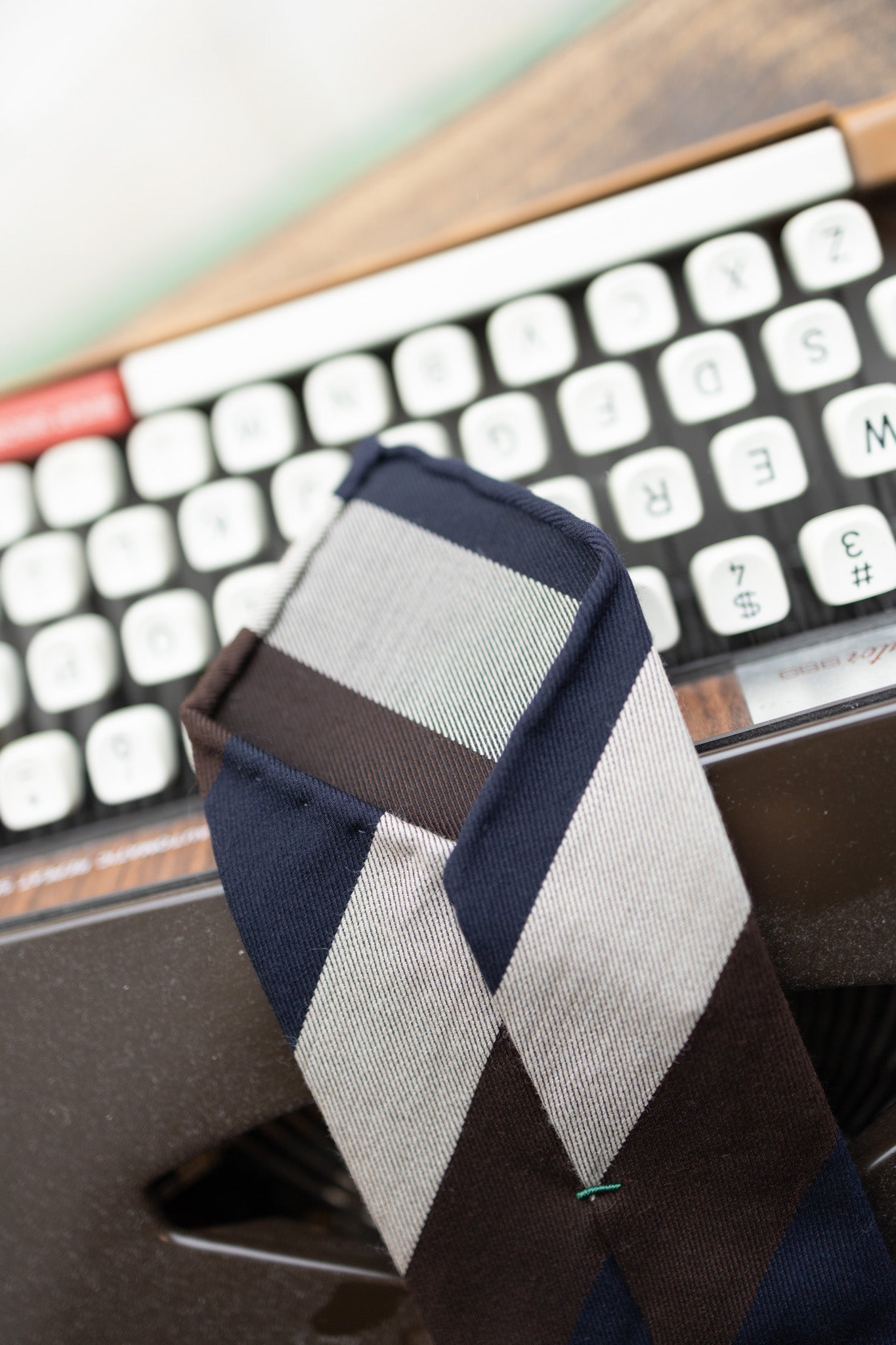 Blue/White/Brown Bold Stripe Tie