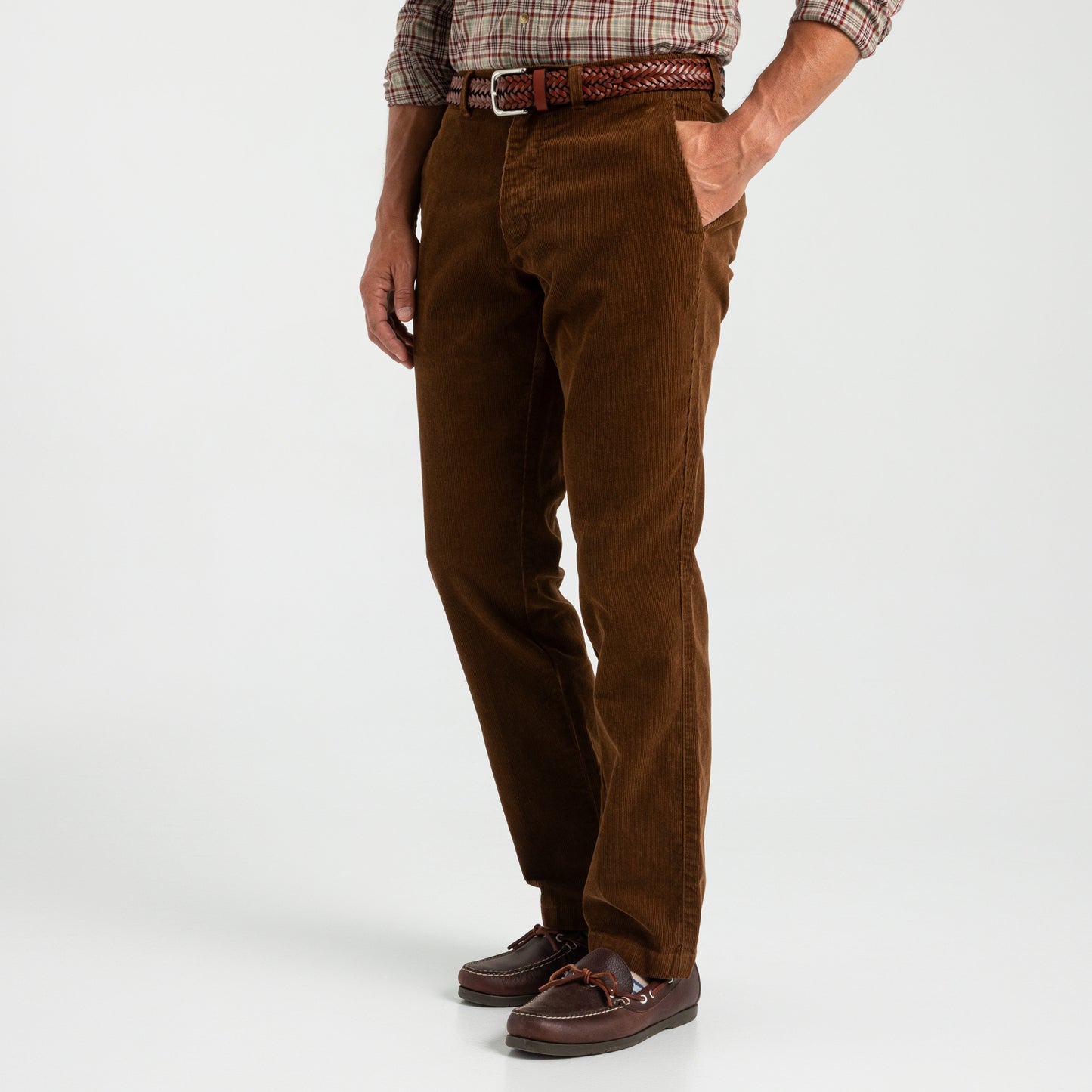 BRADBURY WIDE-WALE CORDUROY CHINO